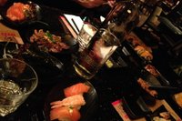 Sushi til middag. 1-2€ per bit