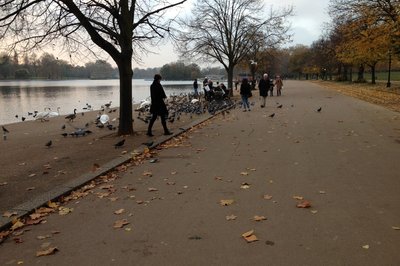 Hyde park, gikk til Paddington jb.st. etter møtet dag 2