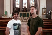 På vei til Vigelandsparken, innom en kirke