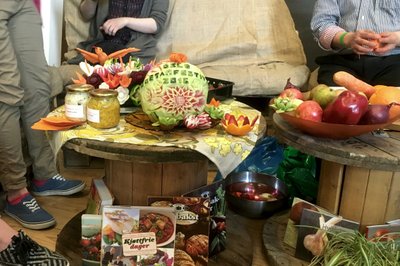 På Oslo vegetarfestival, 7 mai, Doga