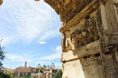 En av flere portaler