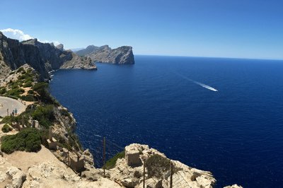 Forbi Cala Figuera, ved Cap Formentor