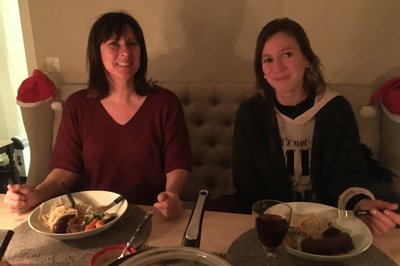 Førjulsfeiring hos tante, søster og jeg