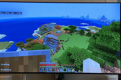 Hovedområdet jeg bygget ut. Ganske langt fra start, da det tok lang tid å finne en landsby med beboere