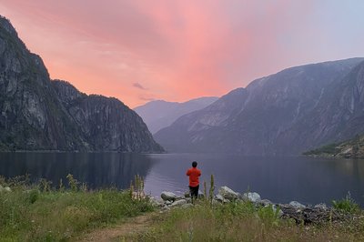 Solnedgang på Myklatun Camping