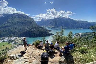 På vei opp Via-Ferrata