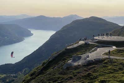 På toppen av Loen Skylift